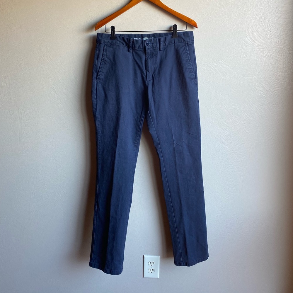 Old Navy Ultimate Slim Chinos
